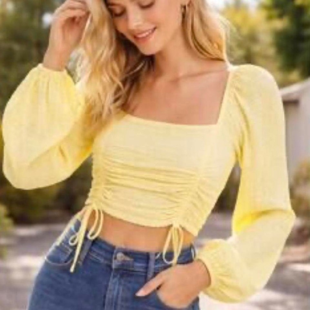 Sophie Rue Yellow Ruched Long Sleeve Crop Top M Stretchy Cottagecore